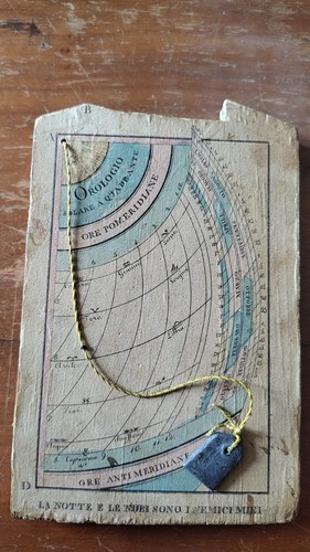 Antico orologio solare - orologio,